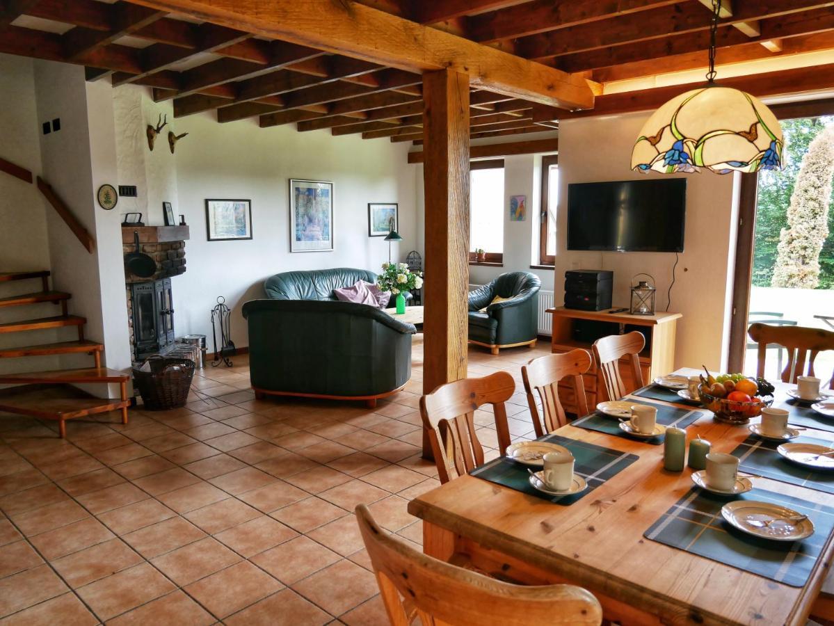 Landhaus Am See Von Robertville Waimes Dış mekan fotoğraf